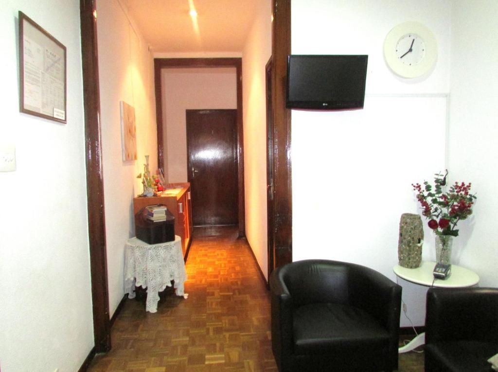 Hostal Lima Βαρκελώνη Εξωτερικό φωτογραφία